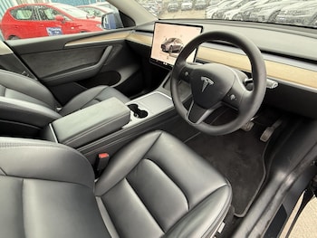 Used Tesla Model Y 2022 for sale - 76159748: Photo 3