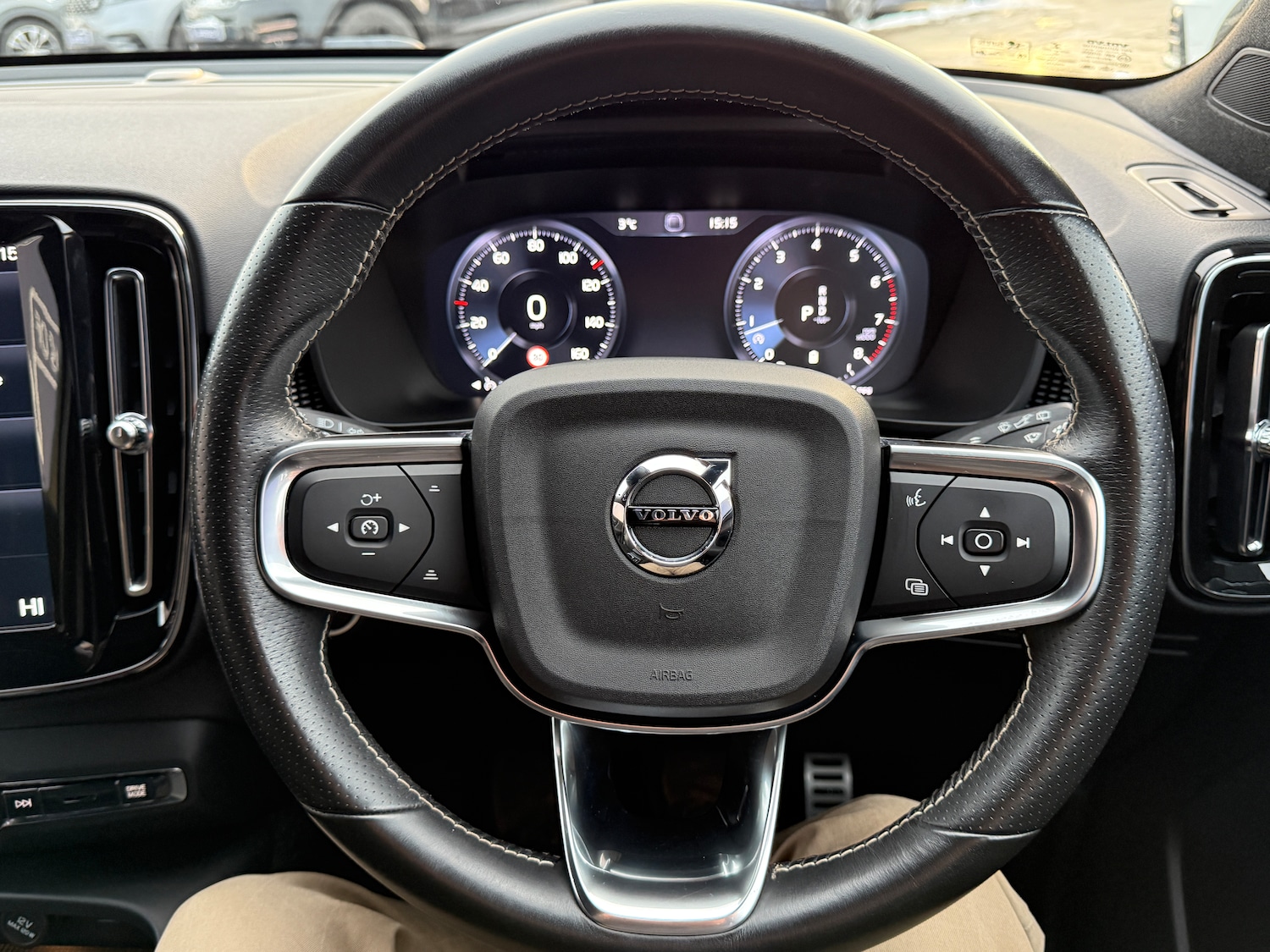 Used Volvo XC40 2020 for sale - 77208273: Photo 23