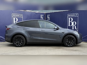 Used Tesla Model Y 2023 for sale - 79432595: Photo