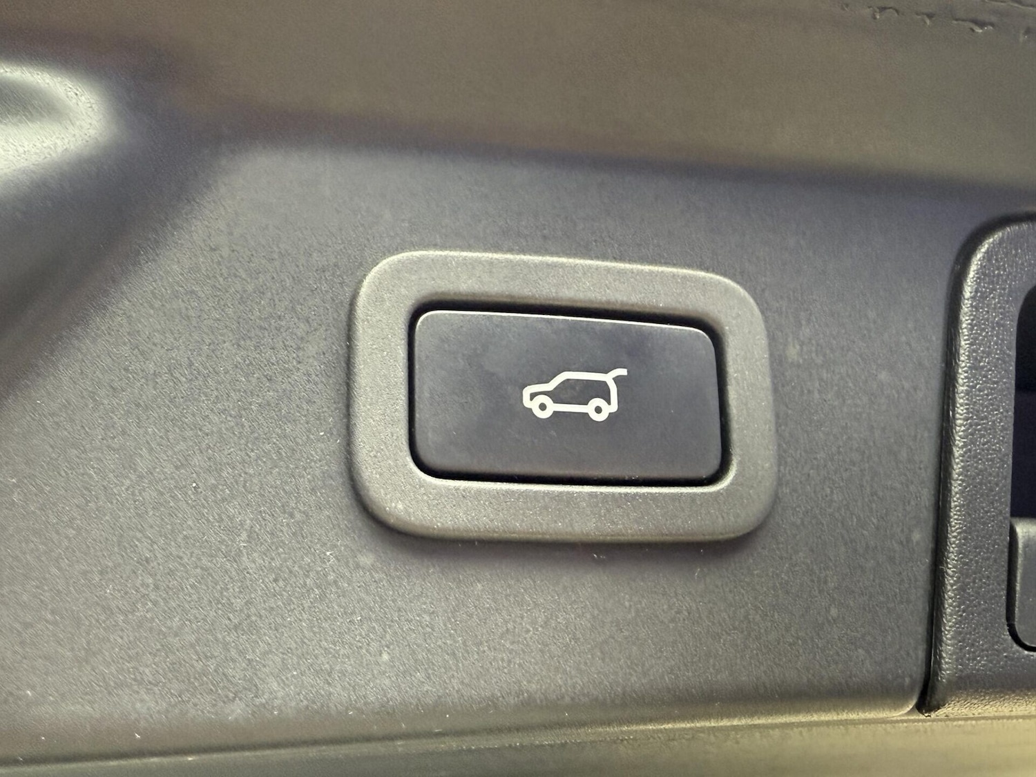 Used Land Rover Range Rover Velar 2021 for sale - 76082177: Photo 23