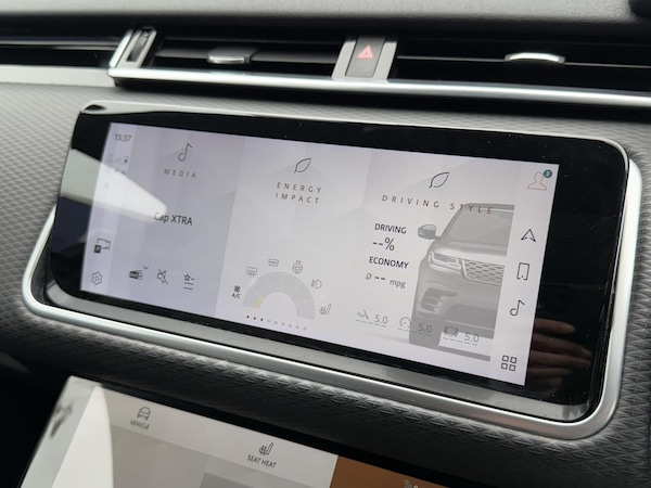 Used Land Rover Range Rover Velar 2021 for sale - 76082177: Photo 33
