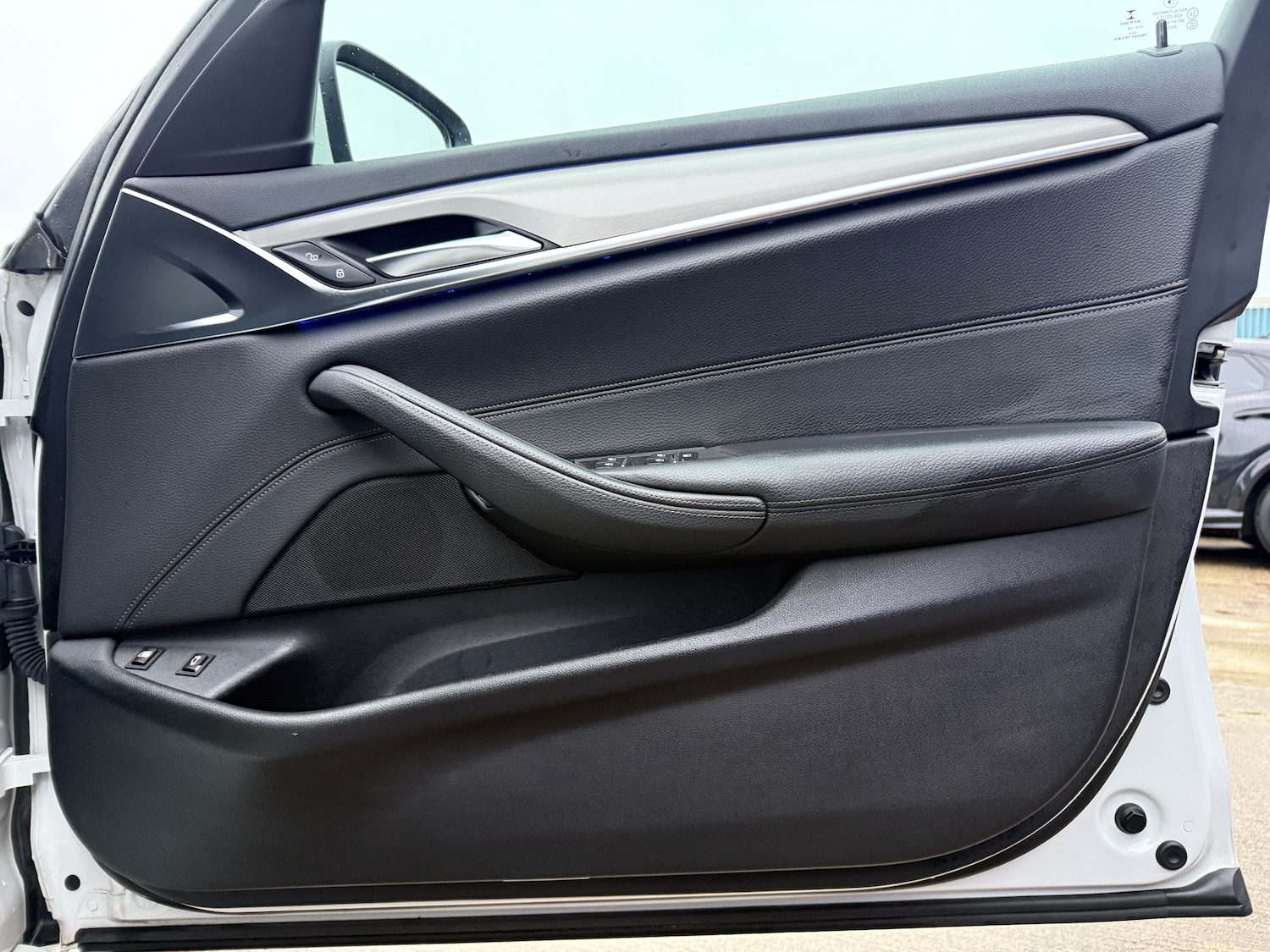 Used BMW 5 Series 2018 for sale - 77417661: Photo 28