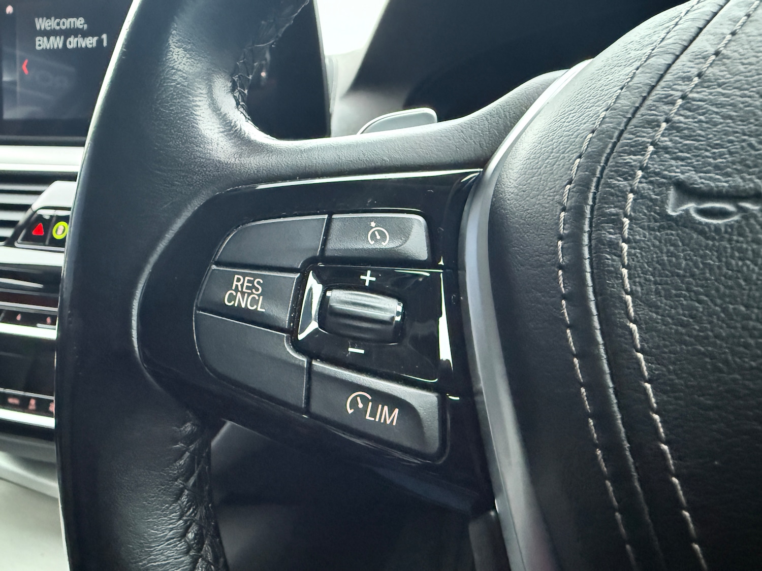 Used BMW 5 Series 2018 for sale - 77417661: Photo 31