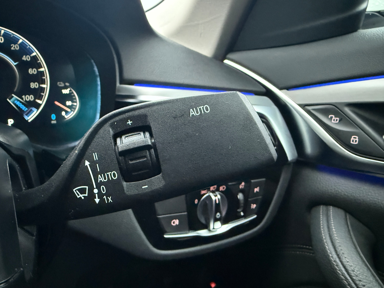 Used BMW 5 Series 2018 for sale - 77417661: Photo 32