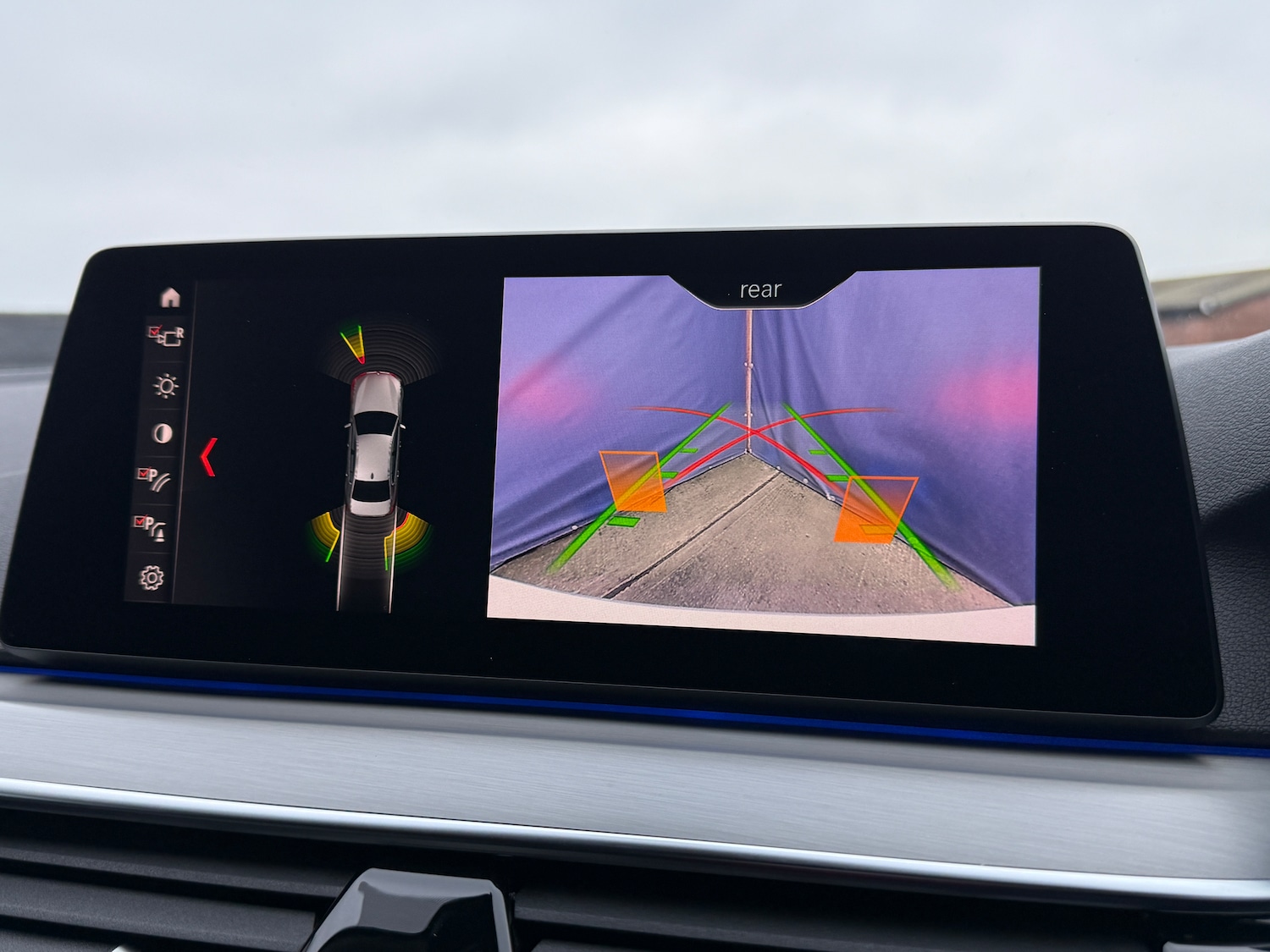 Used BMW 5 Series 2018 for sale - 77417661: Photo 43