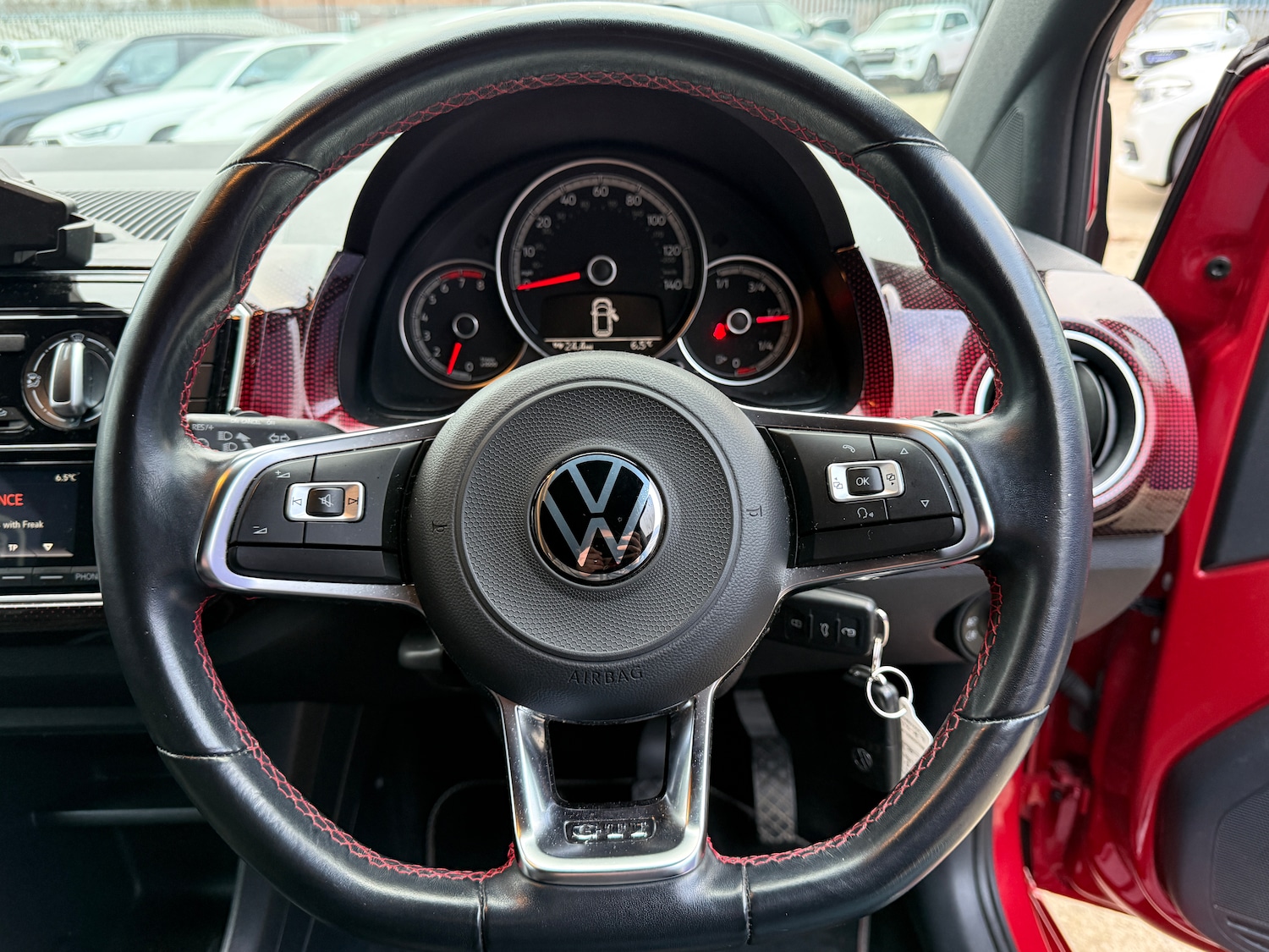 Used Volkswagen up! 2021 for sale - 77313861: Photo 25