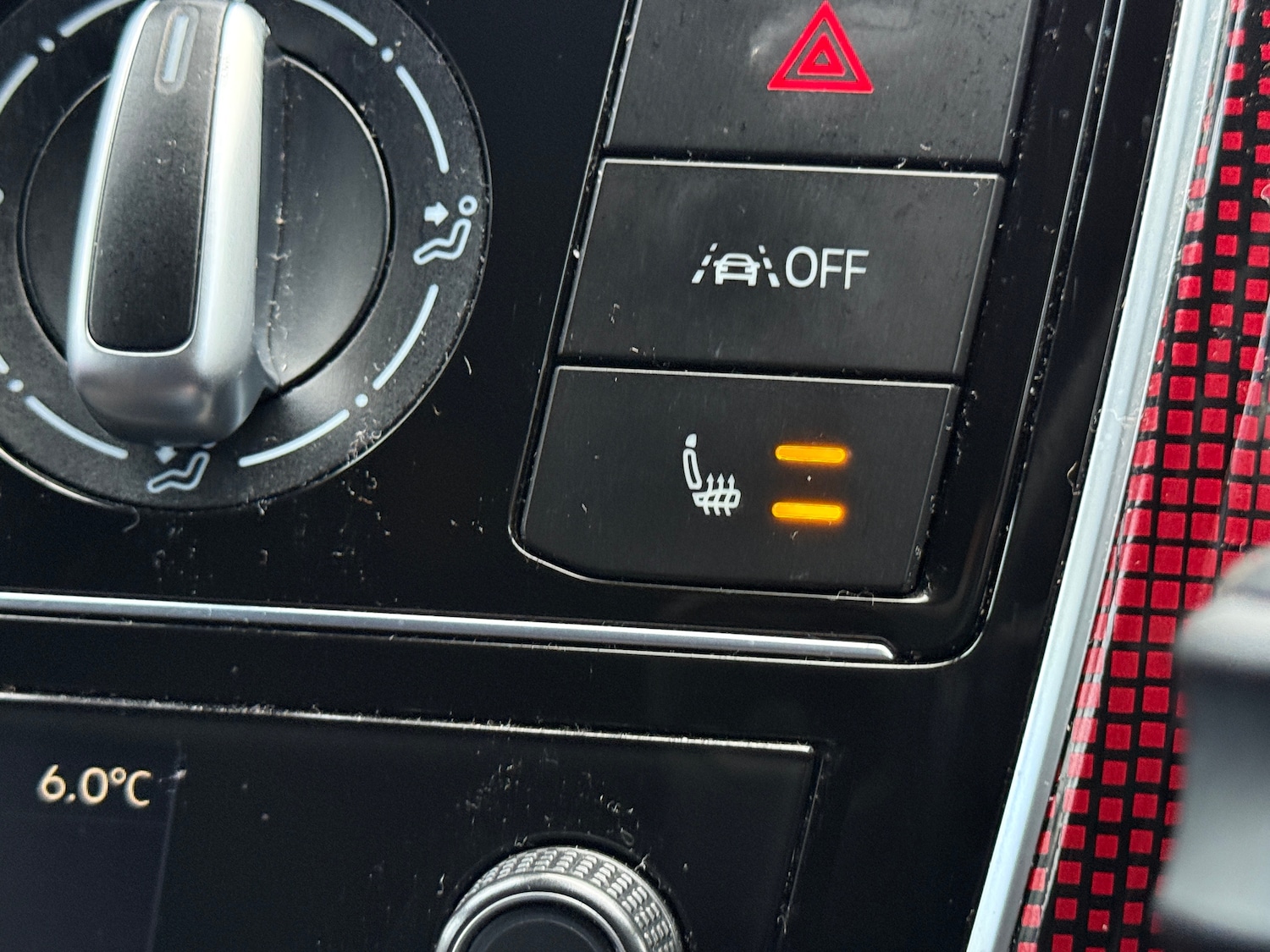 Used Volkswagen up! 2021 for sale - 77313861: Photo 32