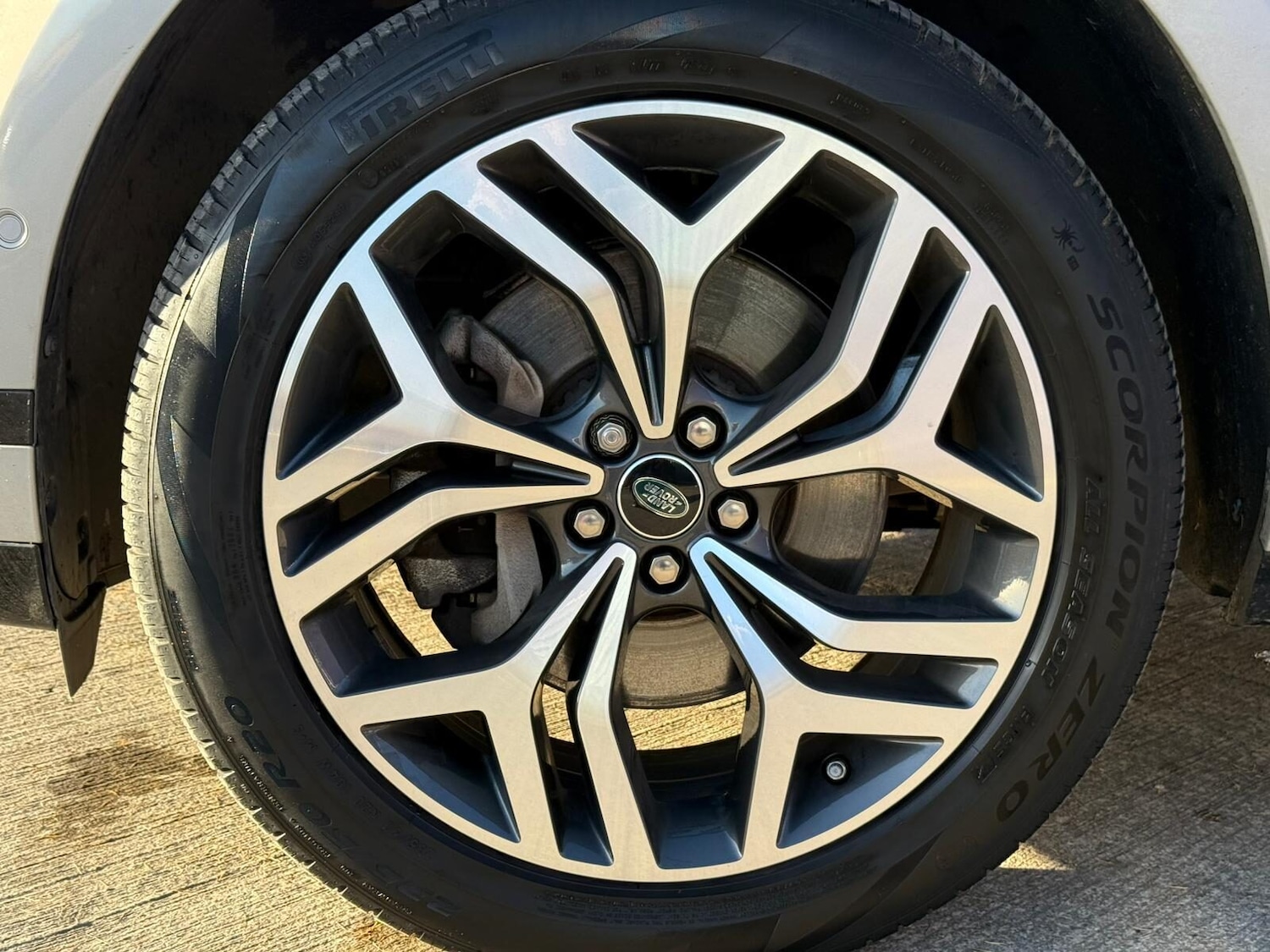 Used Land Rover Range Rover Evoque 2019 for sale - 76603836: Photo 18