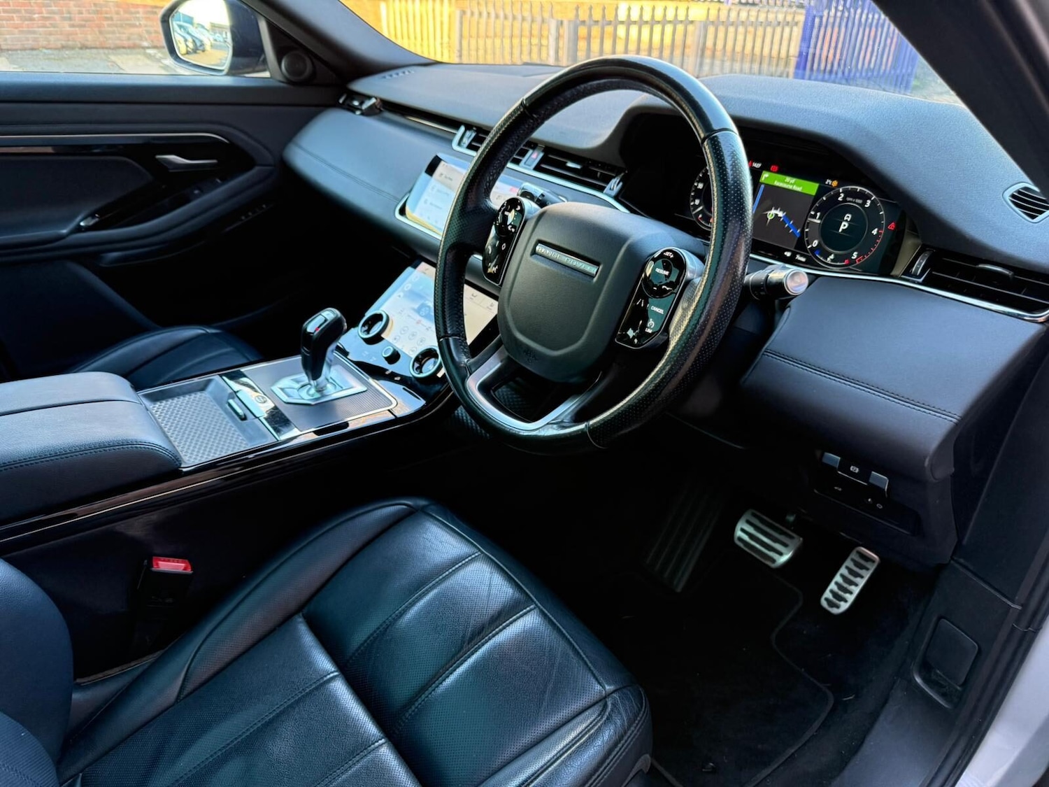 Used Land Rover Range Rover Evoque 2019 for sale - 76603836: Photo 3