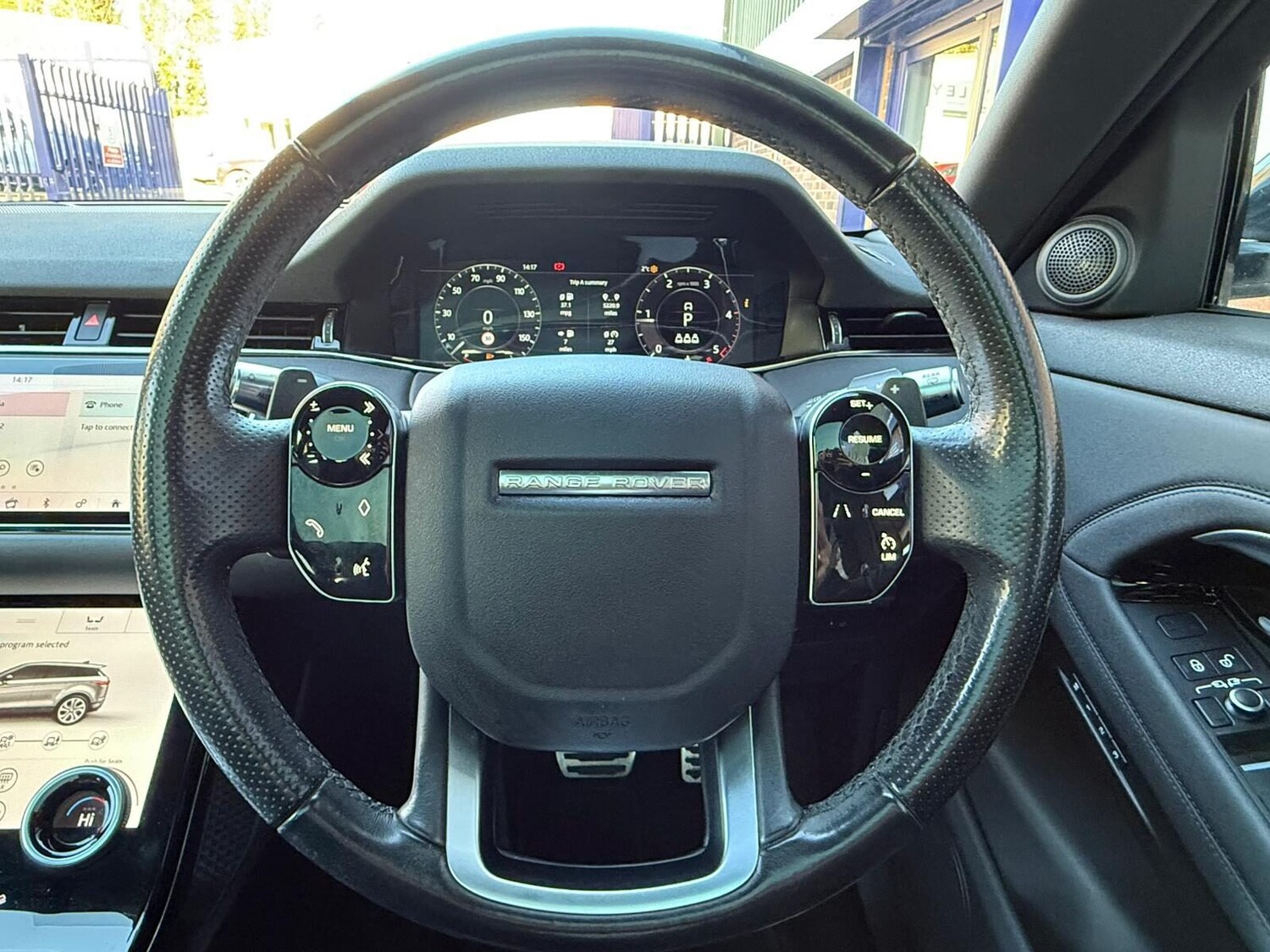 Used Land Rover Range Rover Evoque 2019 for sale - 76603836: Photo 31