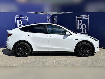 Used Tesla Model Y 2022 for sale - 75594470: Photo