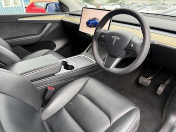 Used Tesla Model Y 2023 for sale - 78735082: Photo