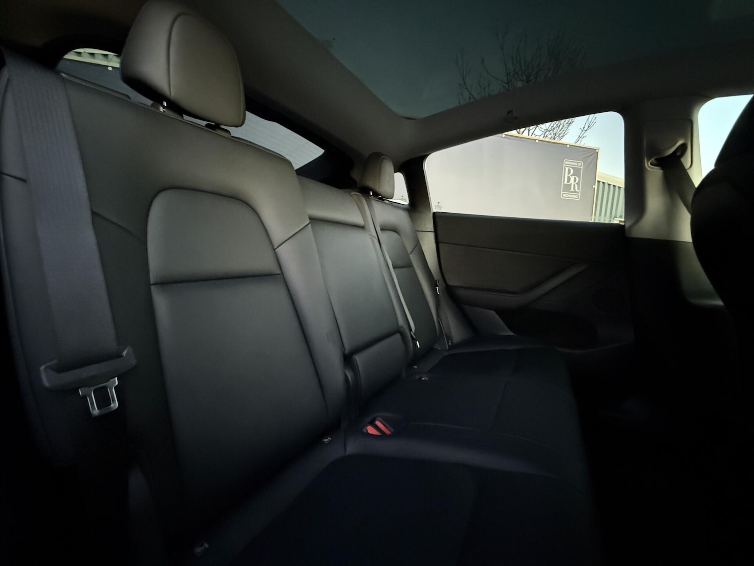 Used Tesla Model Y 2022 for sale - 76932230: Photo 26