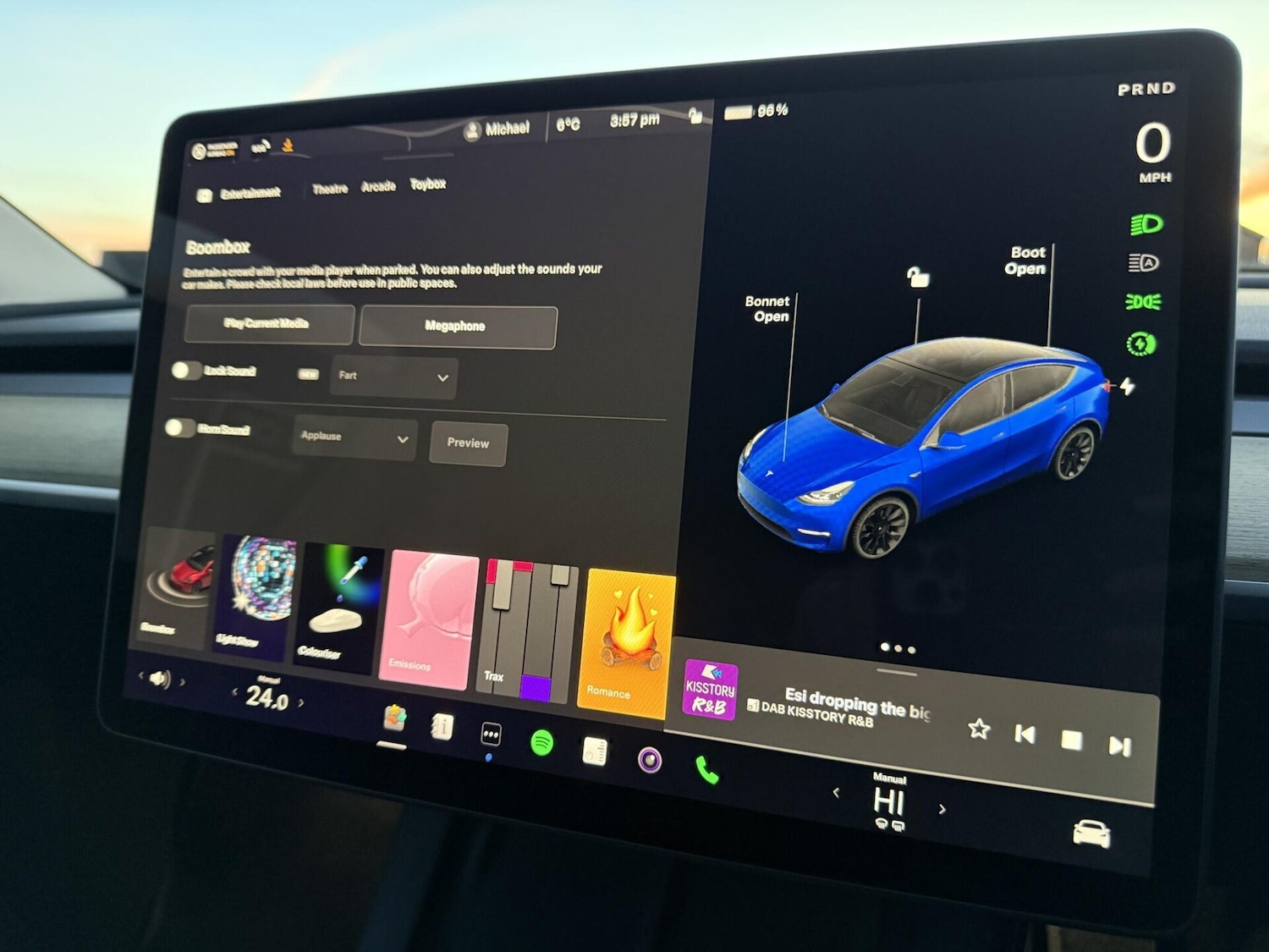 Used Tesla Model Y 2022 for sale - 76932230: Photo 38