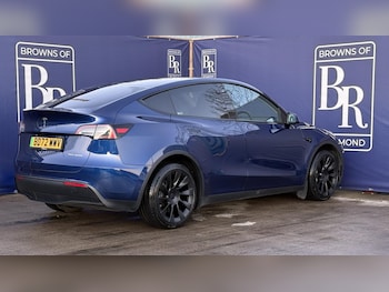 Used Tesla Model Y 2022 for sale - 76932230: Photo