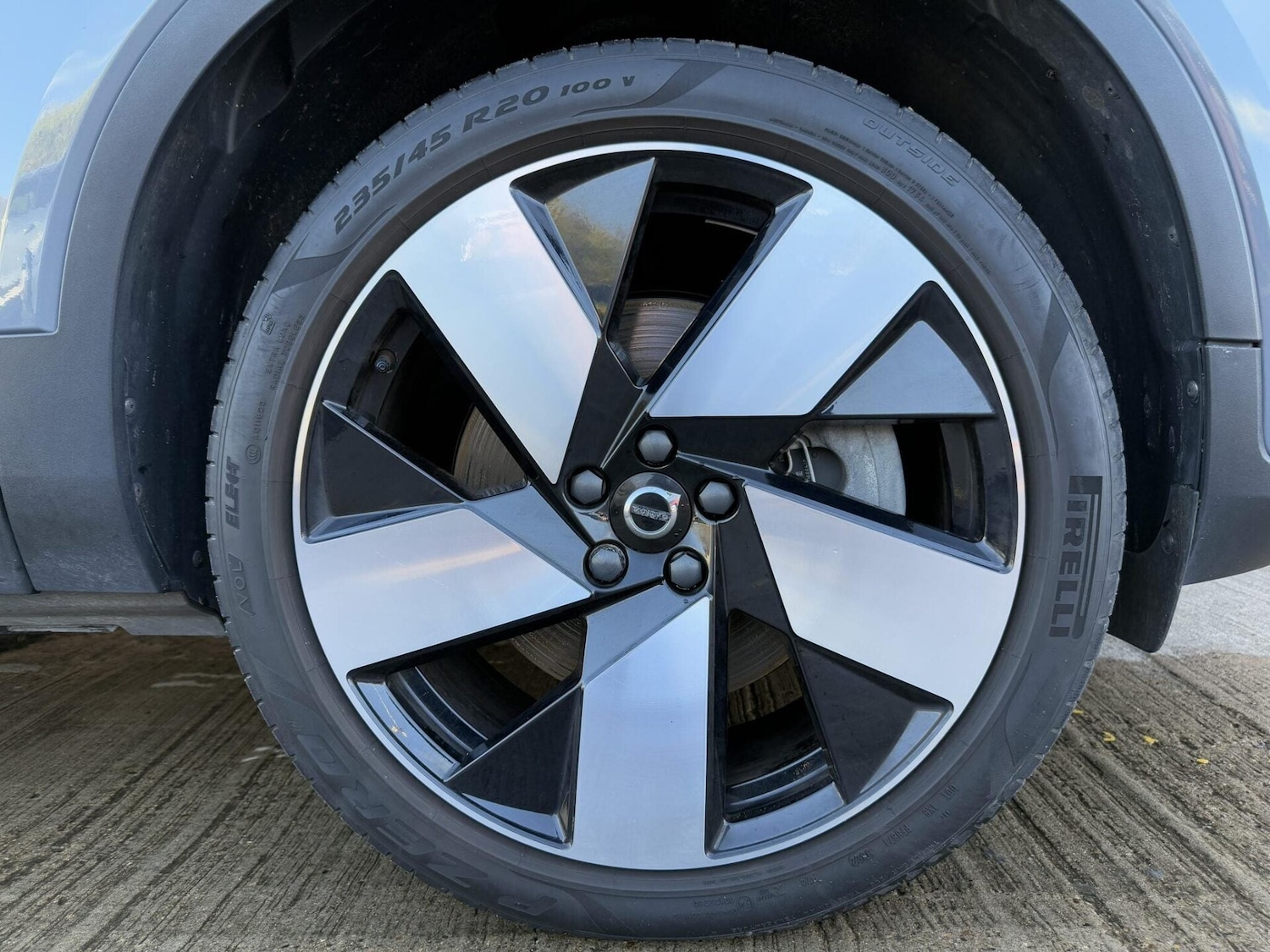 Used Volvo C40 2022 for sale - 76877492: Photo 17