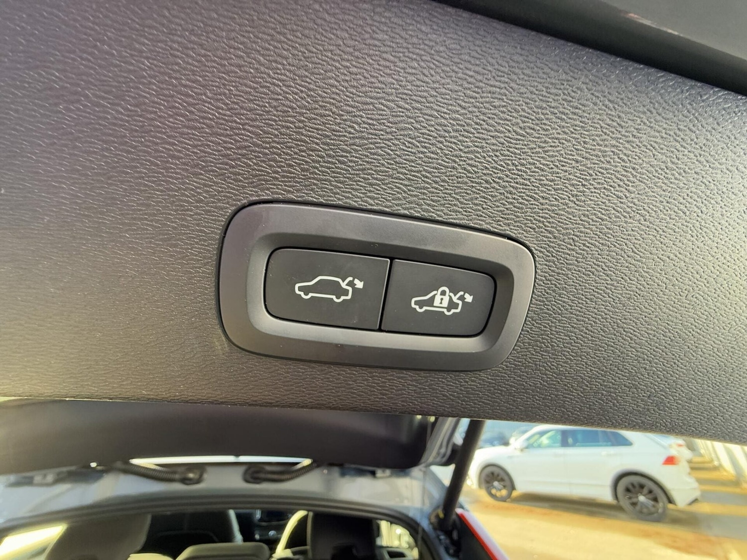 Used Volvo C40 2022 for sale - 76877492: Photo 25