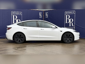Used Tesla Model 3 2024 for sale - 77221349: Photo