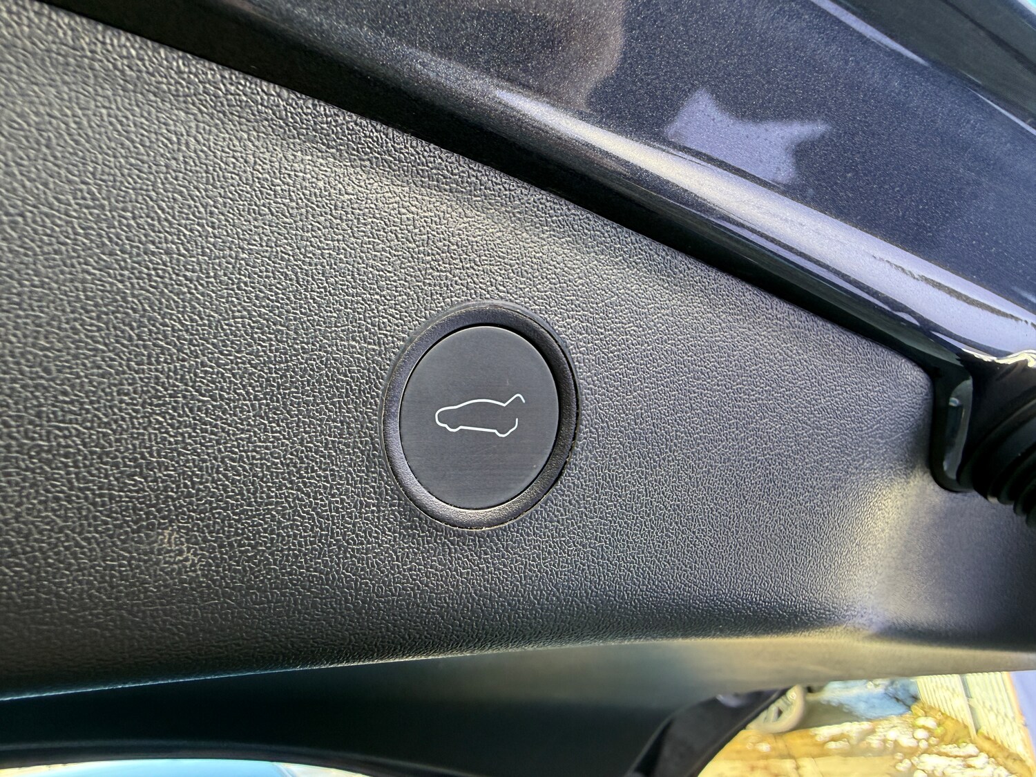 Used Tesla Model 3 2022 for sale - 77555458: Photo 23