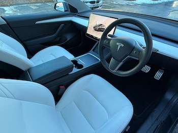 Used Tesla Model 3 2022 for sale - 77555458: Photo