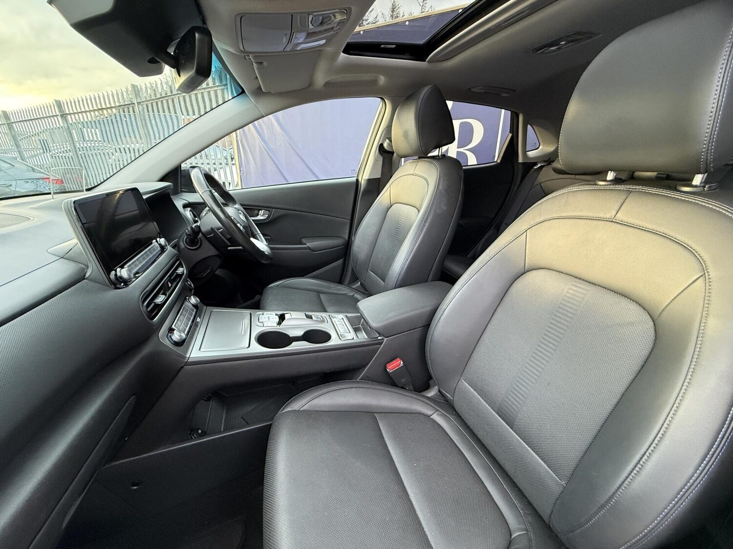 Used Hyundai KONA 2023 for sale - 77905711: Photo 27