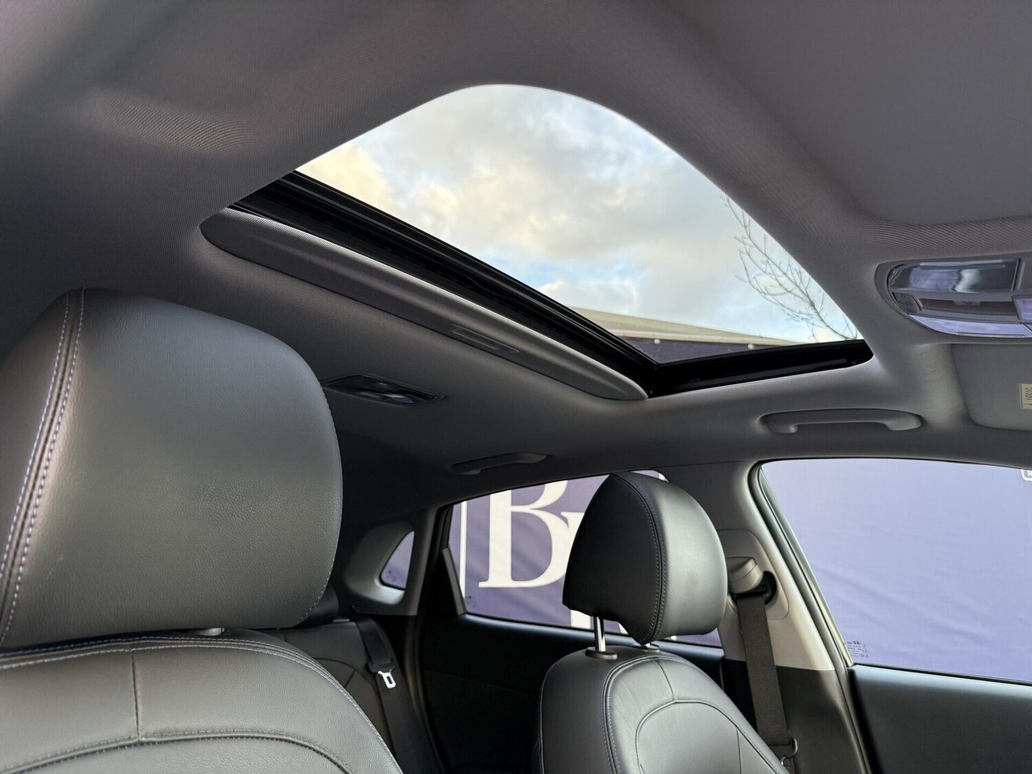 Used Hyundai KONA 2023 for sale - 77905711: Photo 47