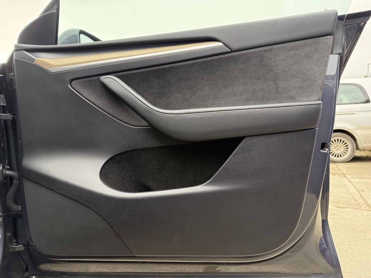 Used Tesla Model Y 2023 for sale - 77729162: Photo 30