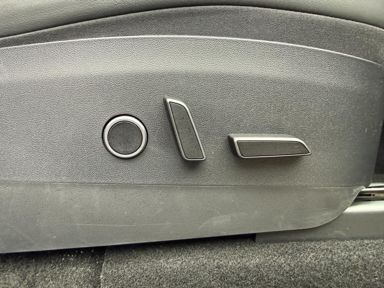 Used Tesla Model Y 2023 for sale - 77729162: Photo 32