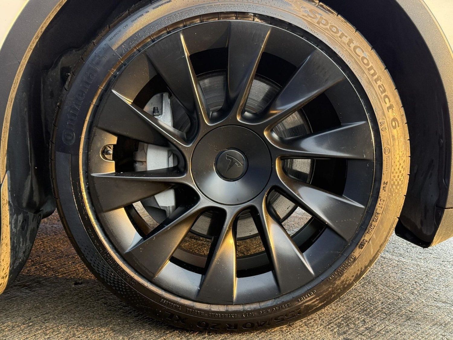 Used Tesla Model Y 2022 for sale - 77135823: Photo 11