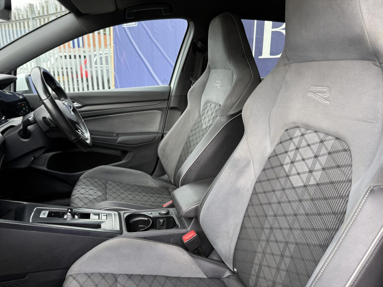 Used Volkswagen Golf 2021 for sale - 77728983: Photo 24