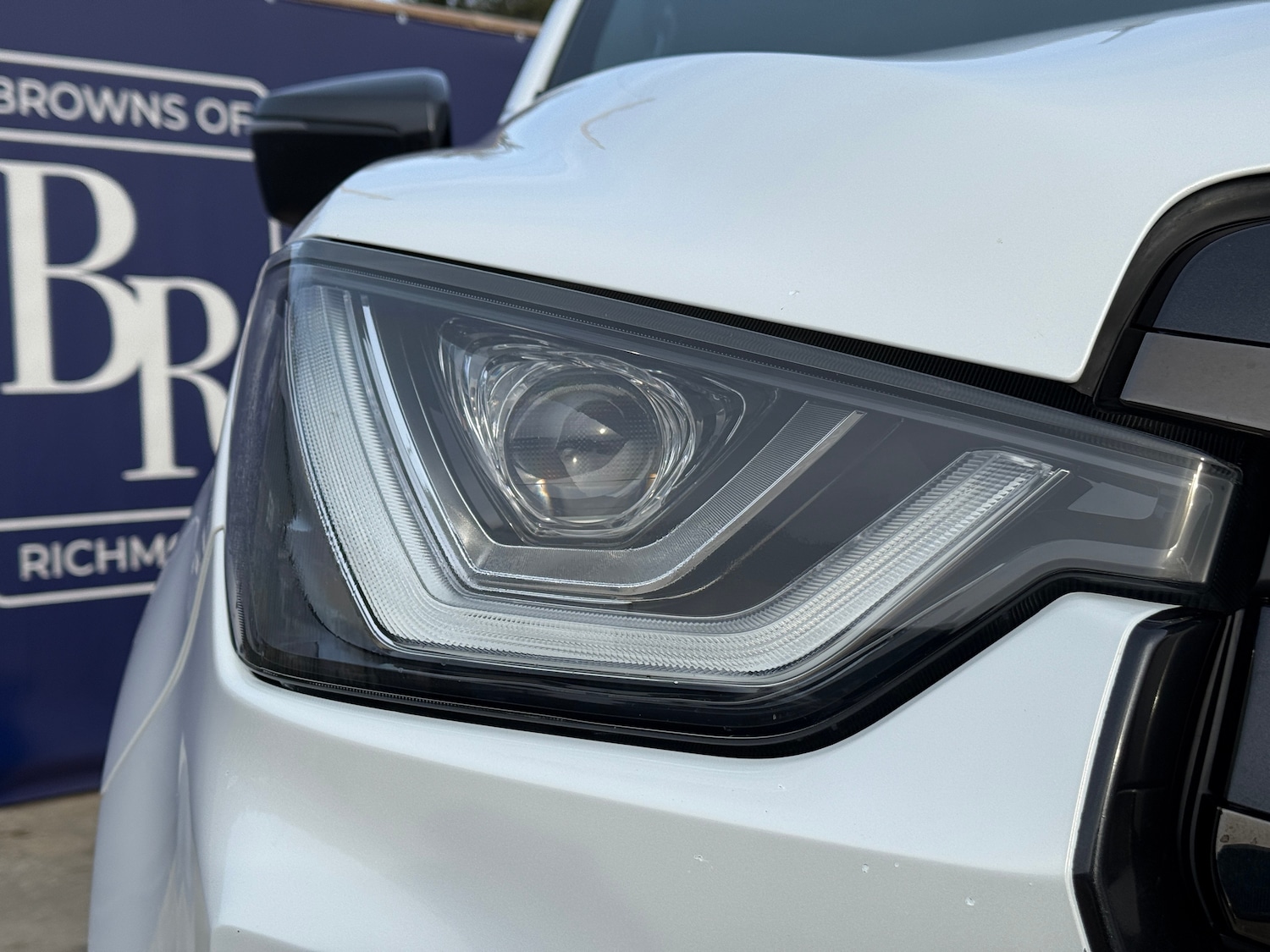 Used Isuzu D-Max 2023 for sale - 77208290: Photo 11