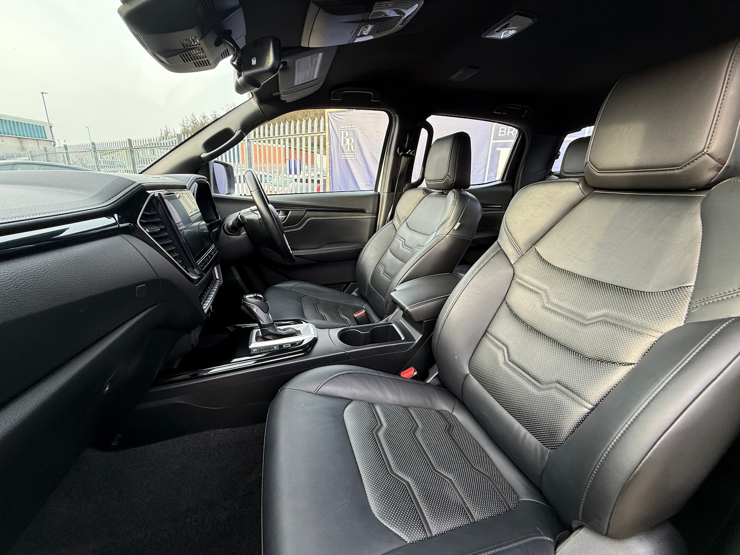 Used Isuzu D-Max 2023 for sale - 77208290: Photo 25