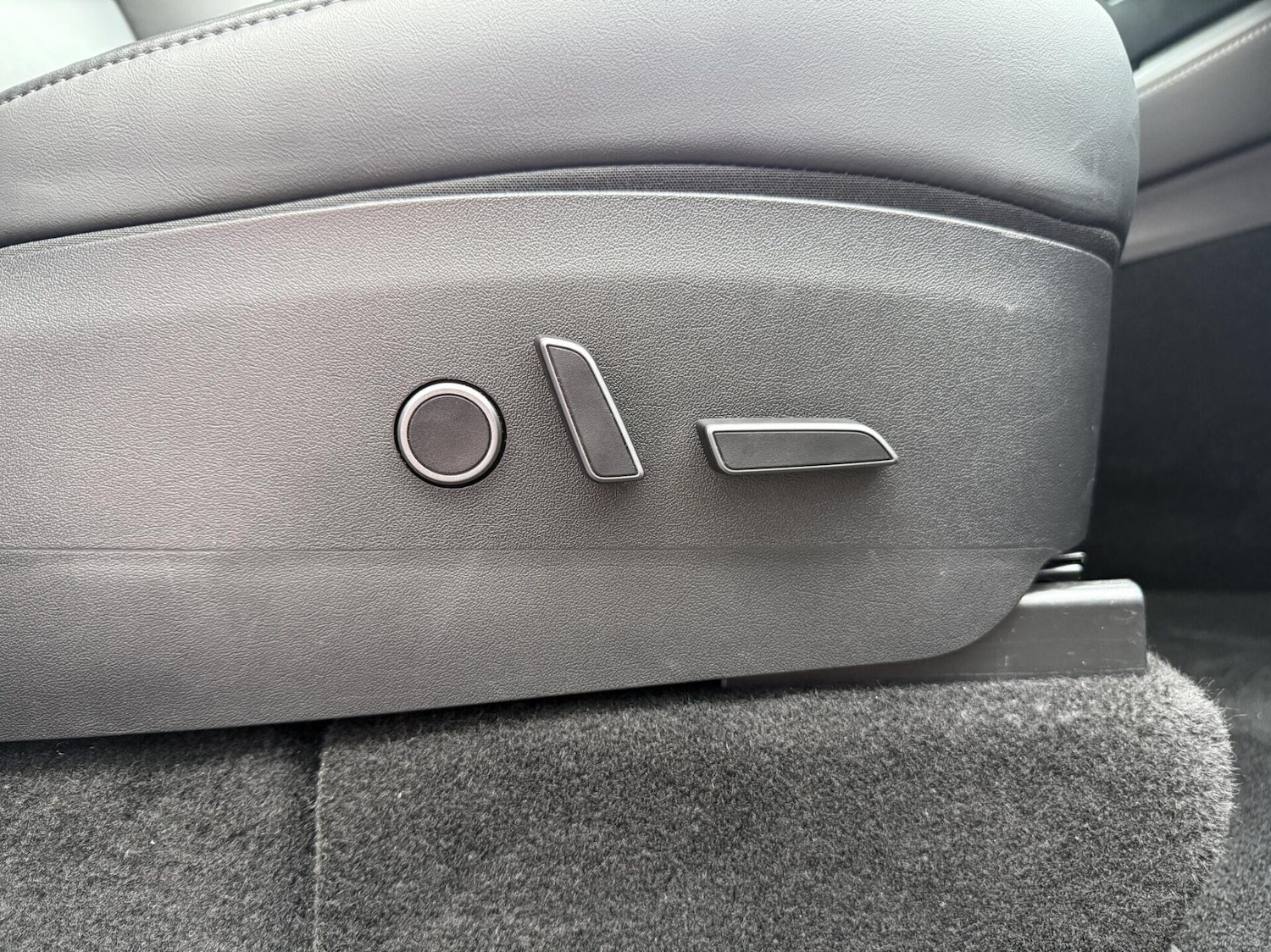 Used Tesla Model Y 2022 for sale - 76906174: Photo 29