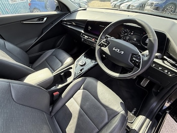 Used Kia Niro 2023 for sale - 78467002: Photo