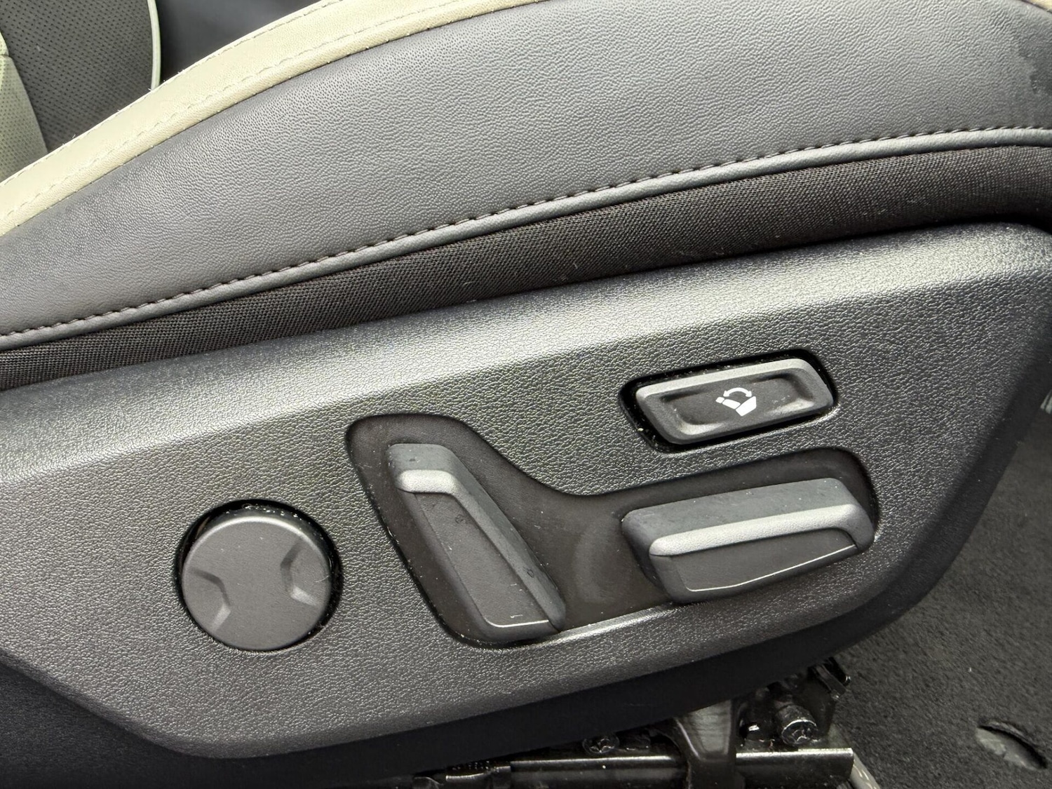 Used Kia EV6 2023 for sale - 78054355: Photo 29