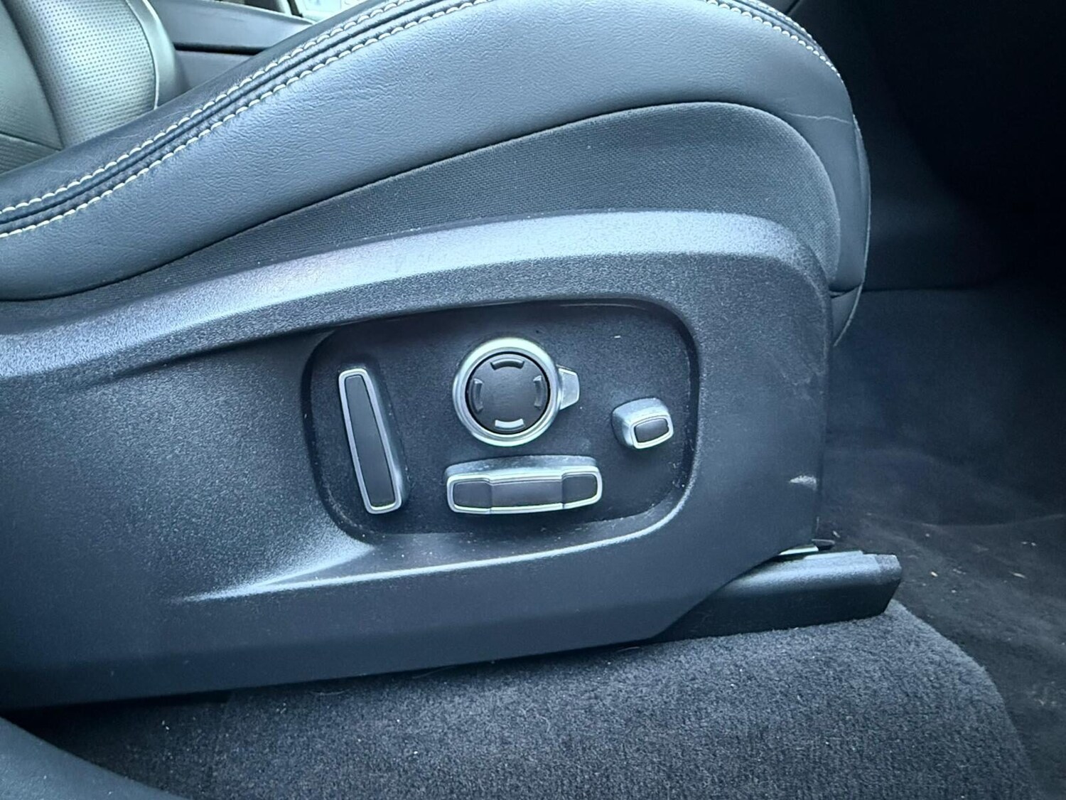 Used Jaguar F-Pace 2021 for sale - 76616947: Photo 28