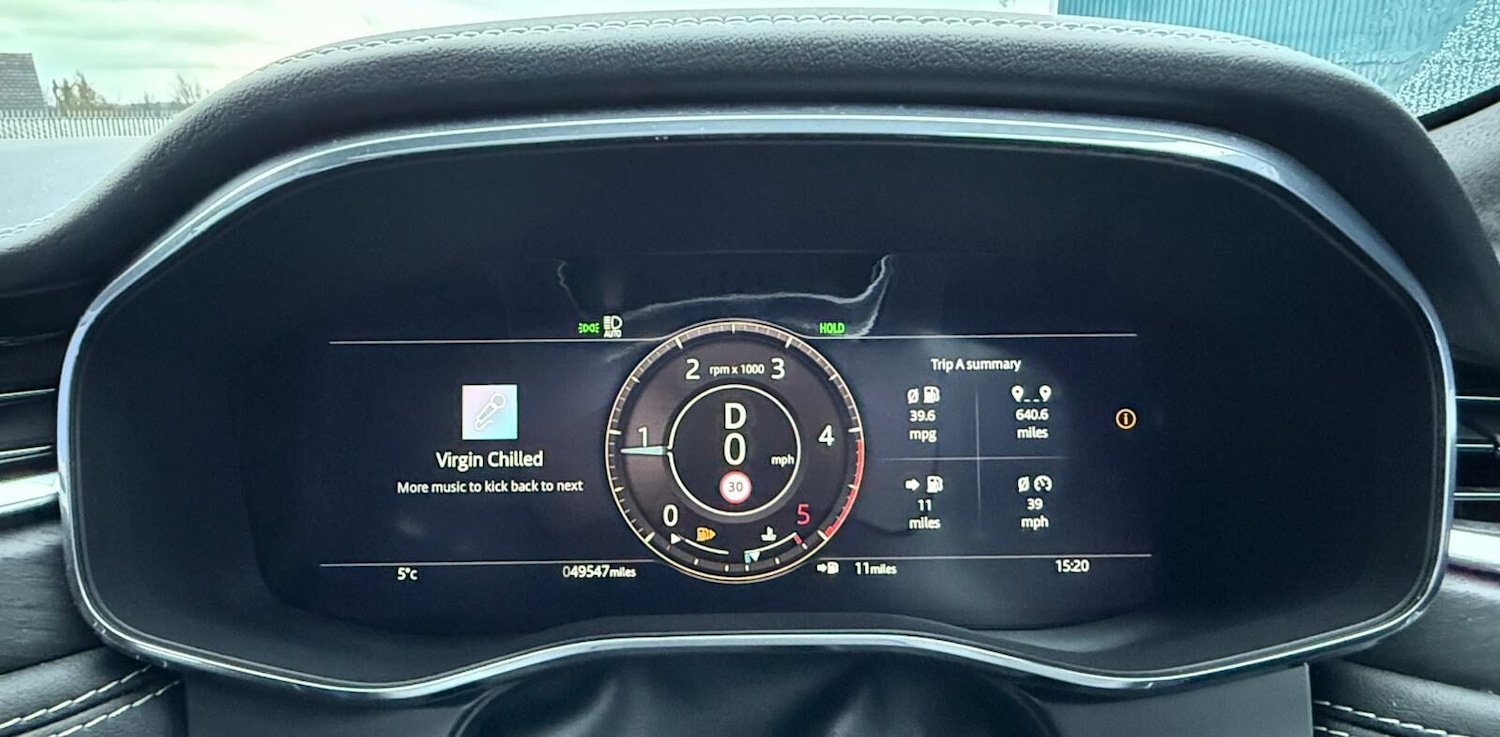 Used Jaguar F-Pace 2021 for sale - 76616947: Photo 32