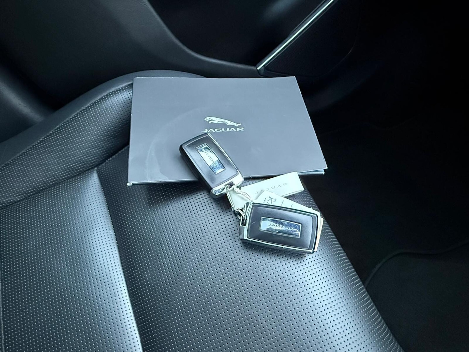 Used Jaguar F-Pace 2021 for sale - 76616947: Photo 44