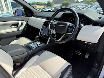 Used Land Rover Discovery Sport 2021 for sale - 79245993: Photo