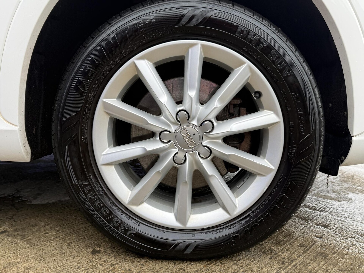 Used Audi Q3 2014 for sale - 76932225: Photo 16