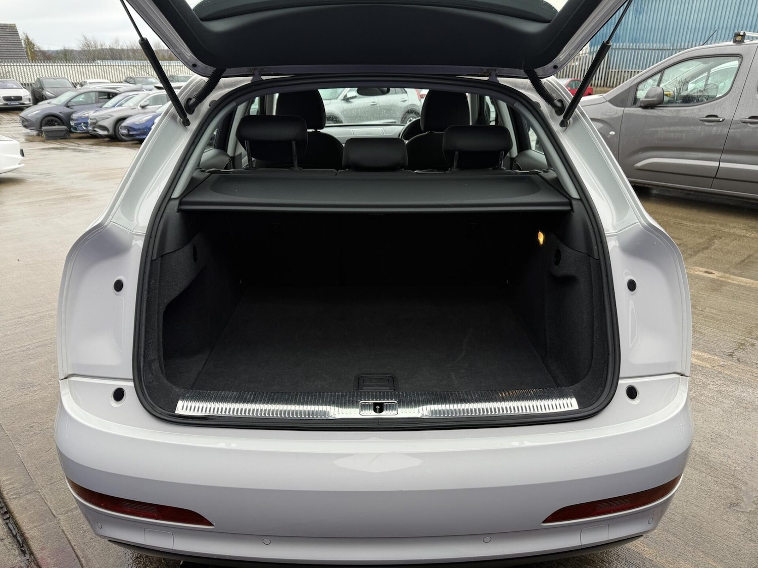 Used Audi Q3 2014 for sale - 76932225: Photo 20