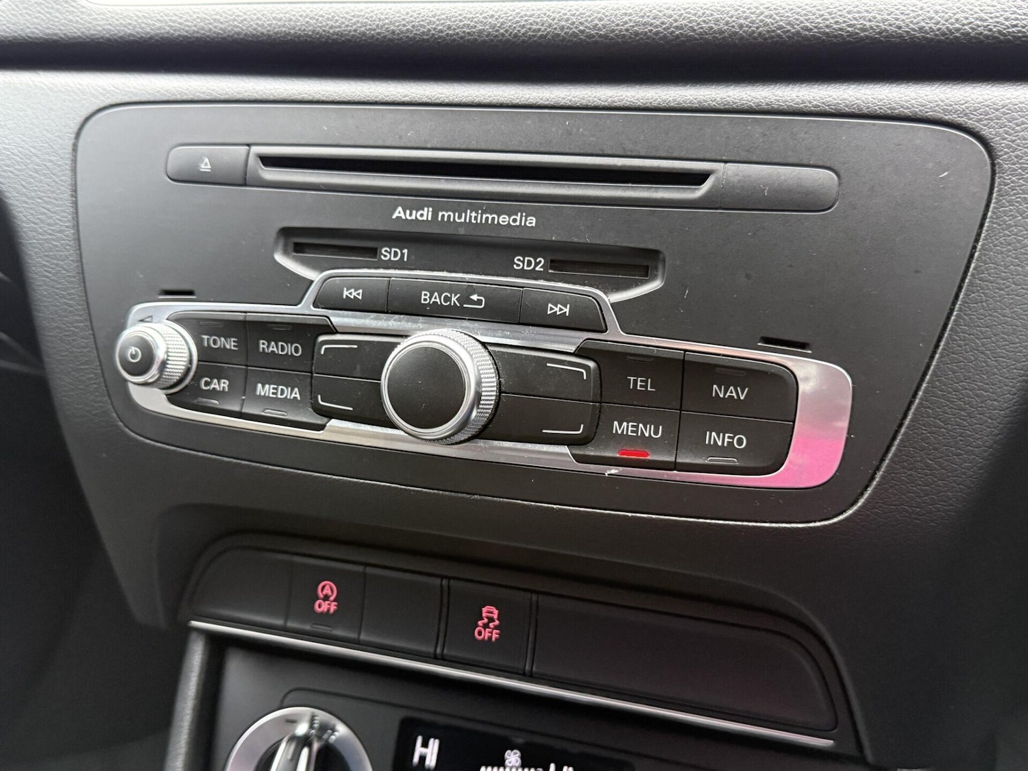 Used Audi Q3 2014 for sale - 76932225: Photo 35