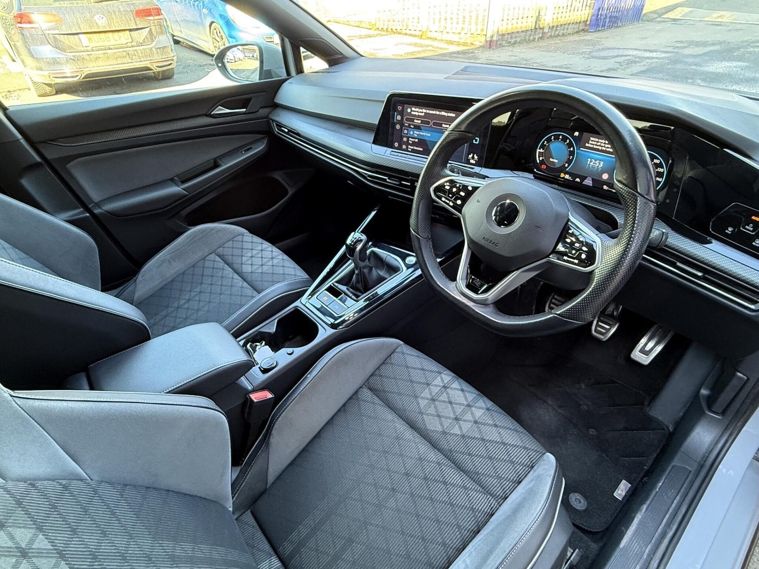 Used Volkswagen Golf 2022 for sale - 77791942: Photo 3