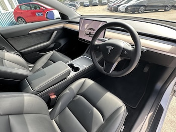 Used Tesla Model 3 2023 for sale - 75560645: Photo