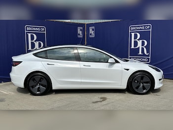 Used Tesla Model 3 2023 for sale - 75560645: Photo
