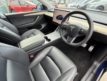 Used Tesla Model Y 2023 for sale - 79020742: Photo
