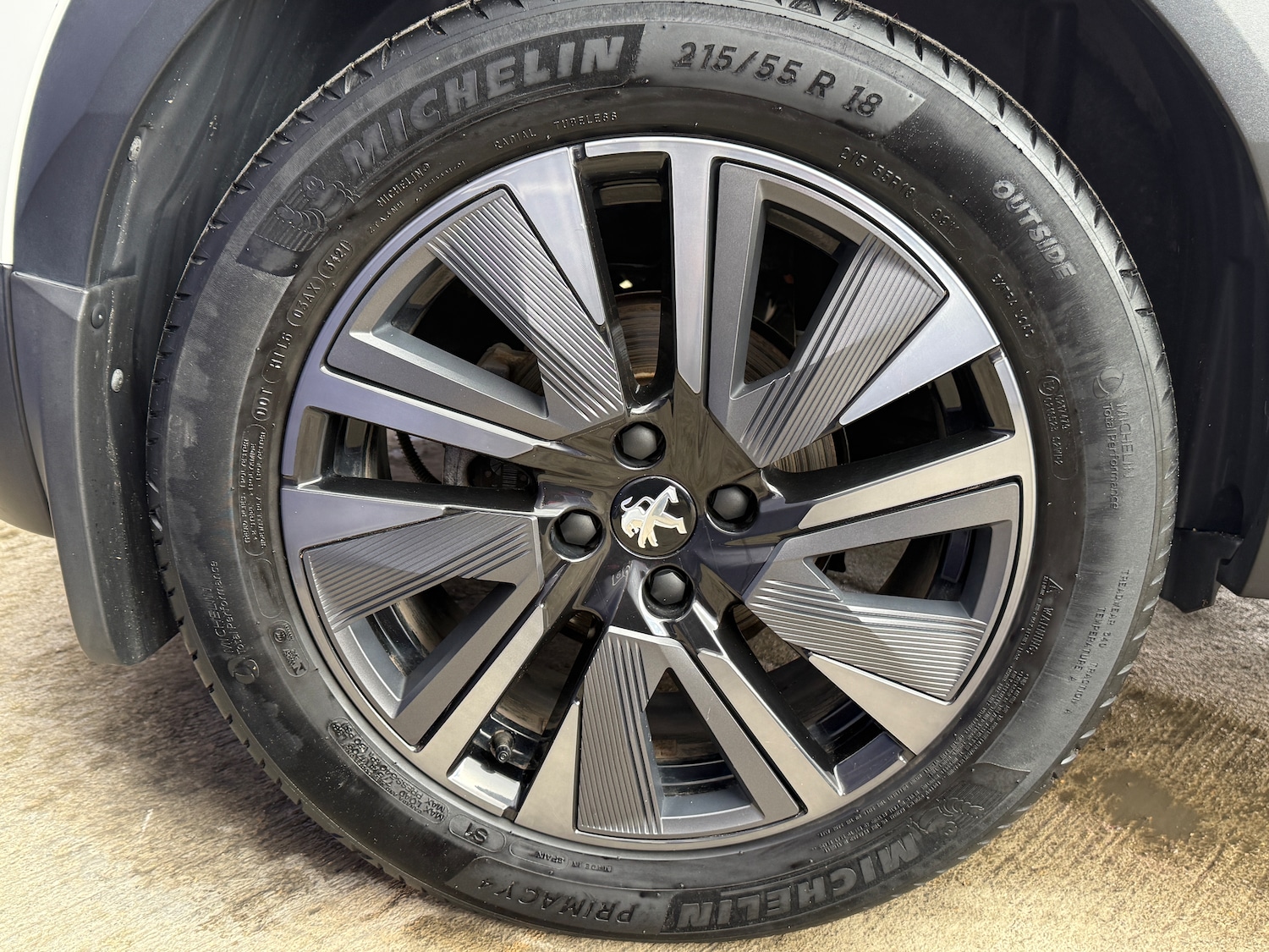 Used Peugeot E-2008 for sale - 77656432: Photo 17