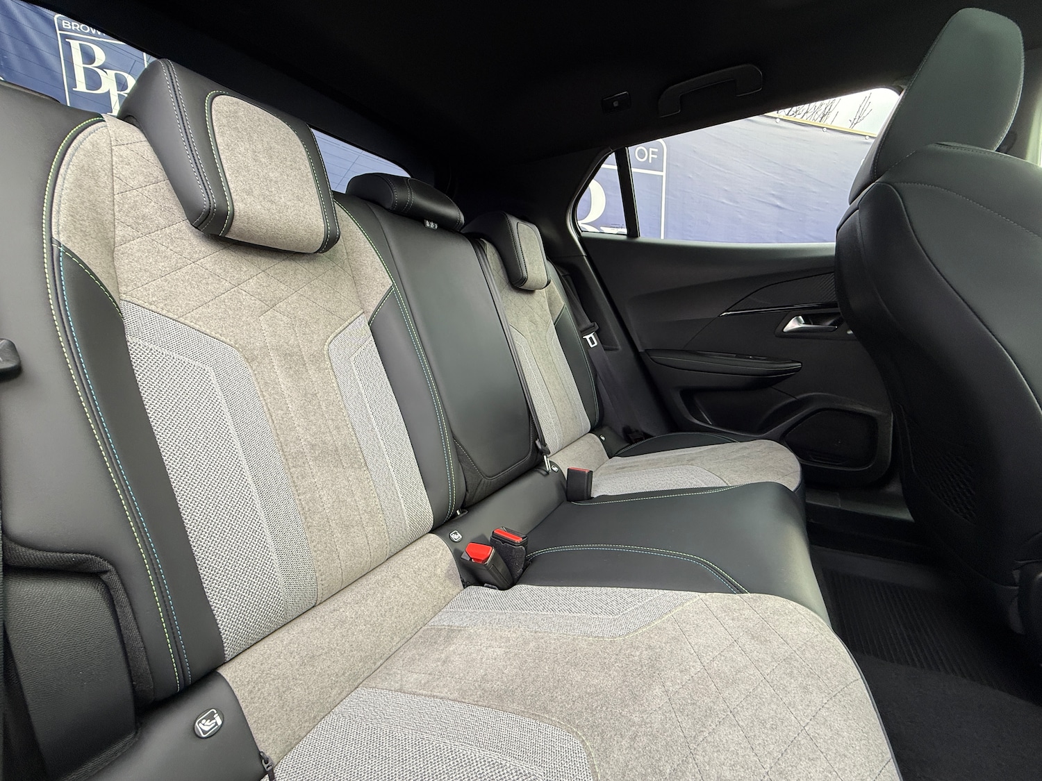 Used Peugeot E-2008 for sale - 77656432: Photo 25