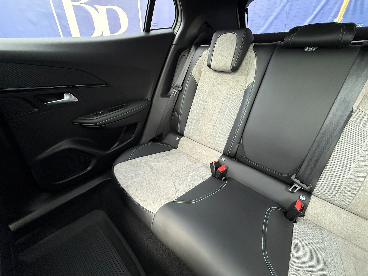 Used Peugeot E-2008 for sale - 77656432: Photo 26