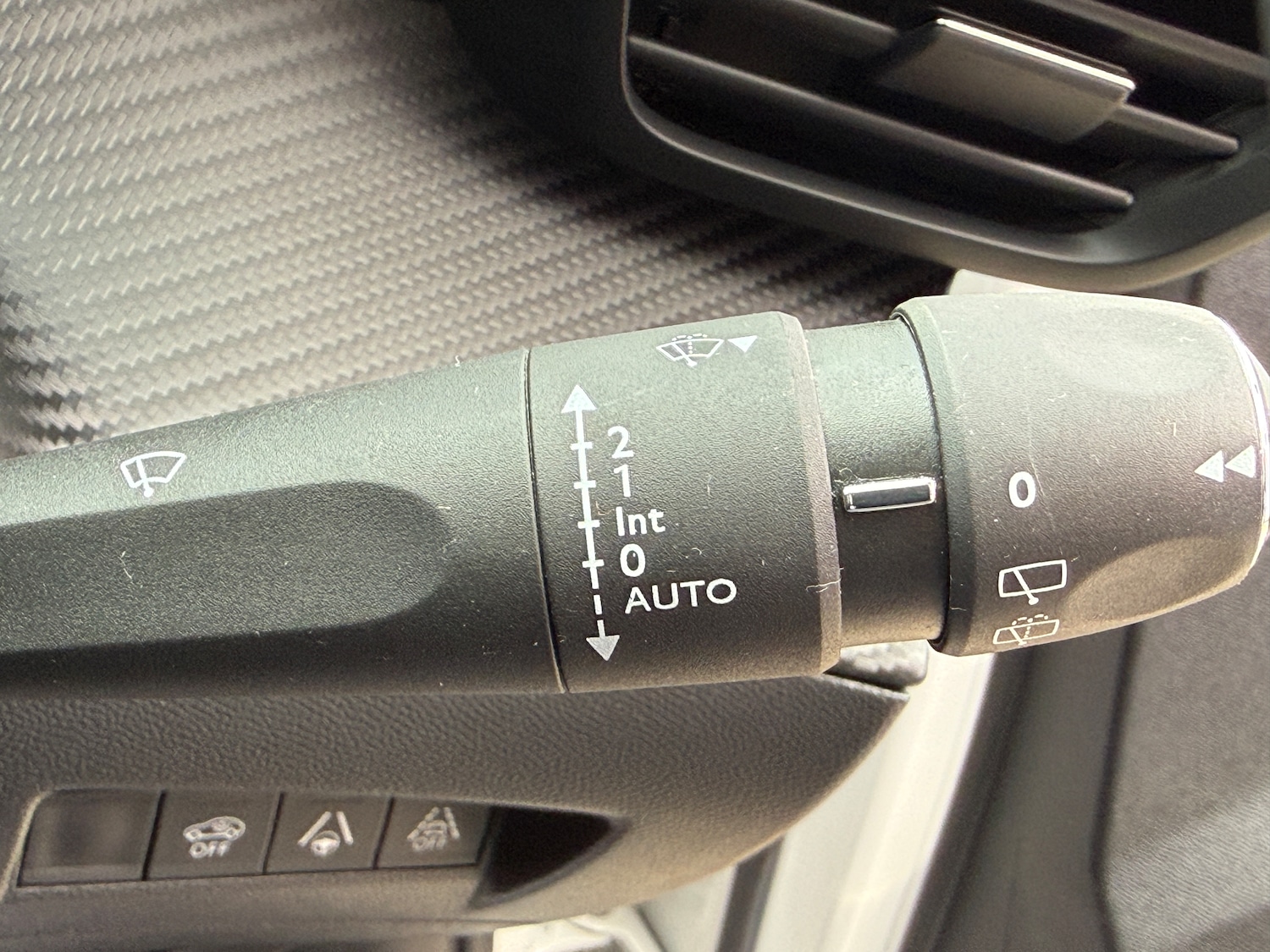 Used Peugeot E-2008 for sale - 77656432: Photo 34